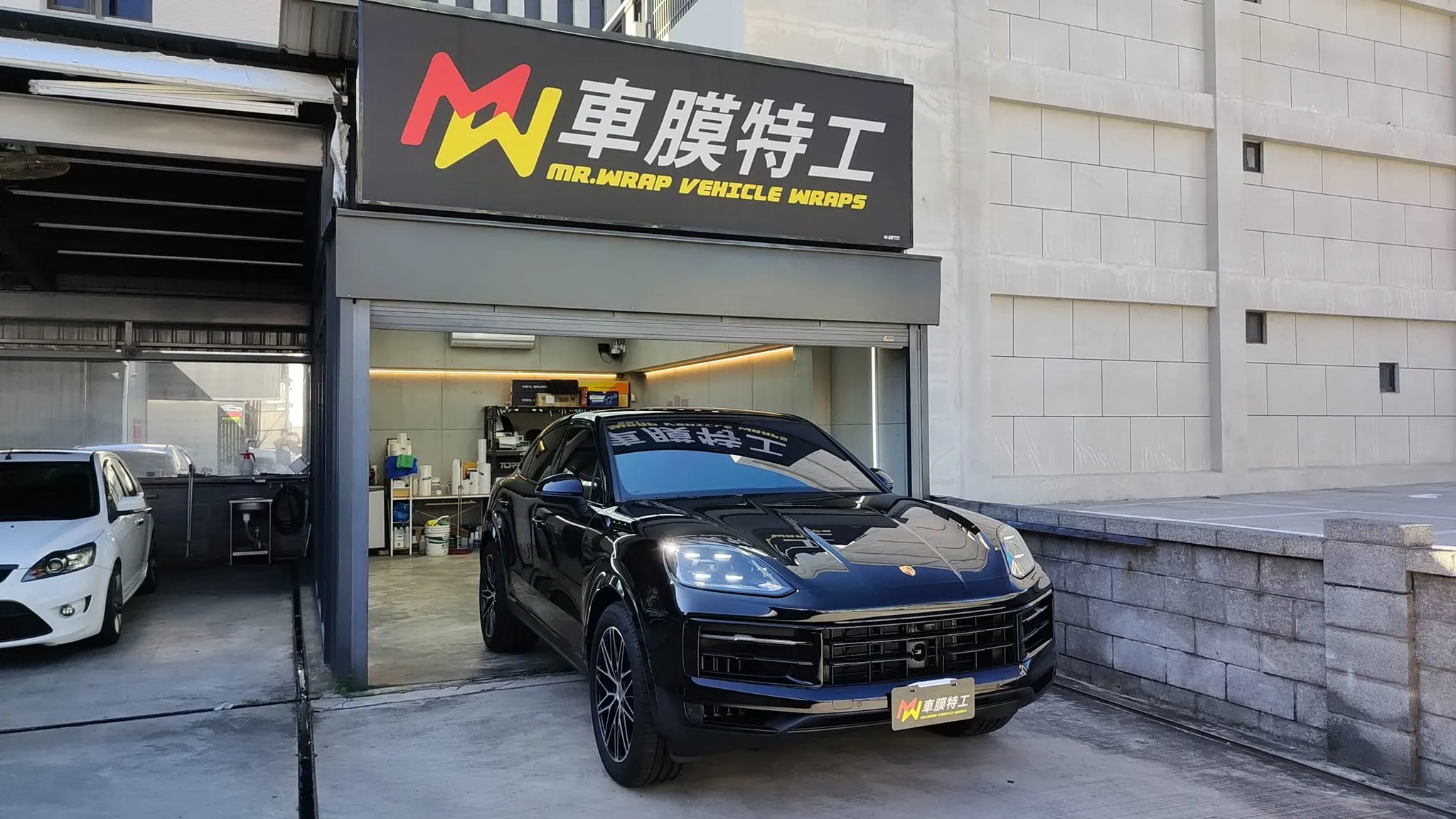 Porsche Cayenne Coupe / TOPPF高透亮自體修復犀牛皮