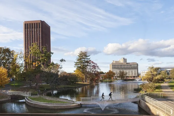 University of Massachusetts Amherst  馬薩諸塞大學阿默斯特分校