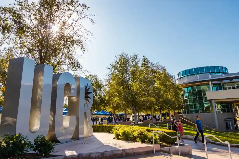 University of California, Riverside 加州大學河濱分校