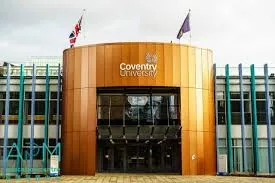 Coventry University 考文垂大學