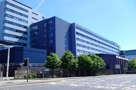 Liverpool John Moores University 利物浦約翰摩爾斯大學