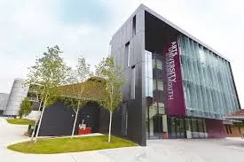 Arts University Bournemouth 伯恩茅斯藝術大學