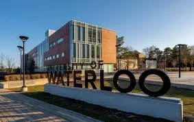 University of Waterloo 滑鐵盧大學