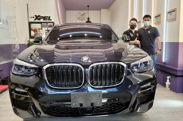 BMW