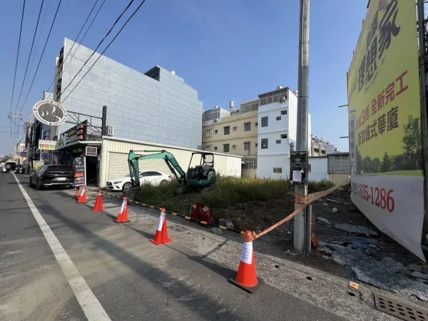 東樂牙醫診所停車場